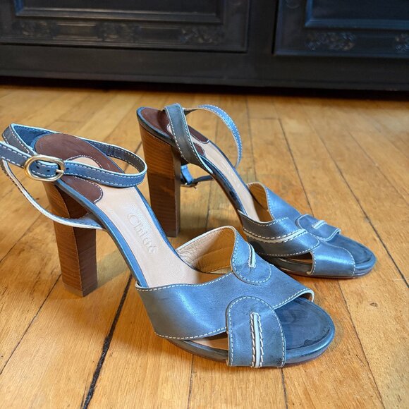 Chloe Blue Leather Pumps - Picture 1 of 4